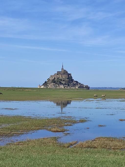 Maison Proche Du Mont Saint Michel Pontorson Luaran gambar